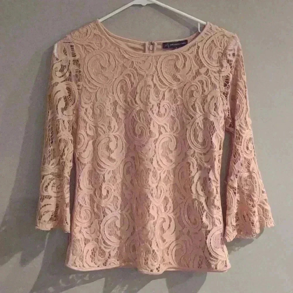 Adrianna Papell Women's Small Champagne Lace Bell Sleeve Lined Top